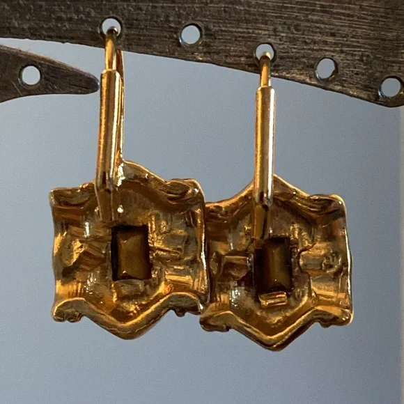 Antique-look Gold/Rhinestone Earrings - Picture 3 of 4